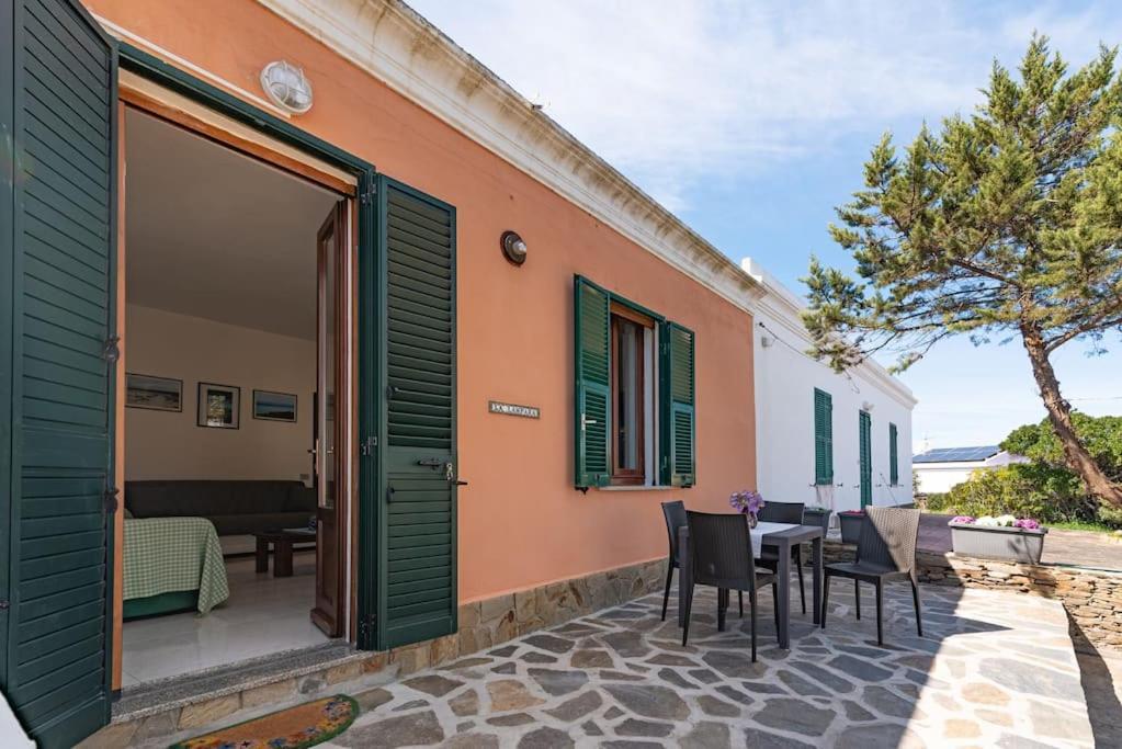 La Lampara - Casa Panoramica 4 Km Dalla Pelosa Stintino Exterior photo
