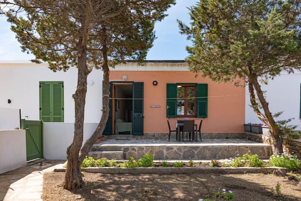 La Lampara - Casa Panoramica 4 Km Dalla Pelosa Stintino Exterior photo