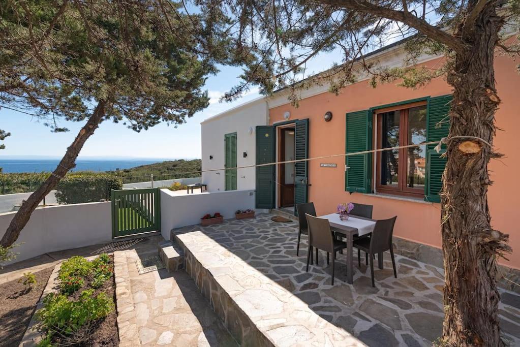 La Lampara - Casa Panoramica 4 Km Dalla Pelosa Stintino Exterior photo